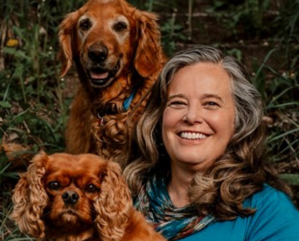 Jen VonLintel with therapy dog