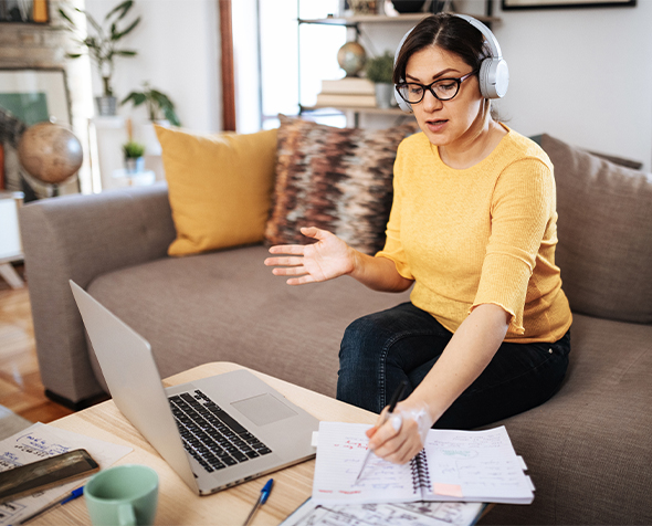 woman on laptop